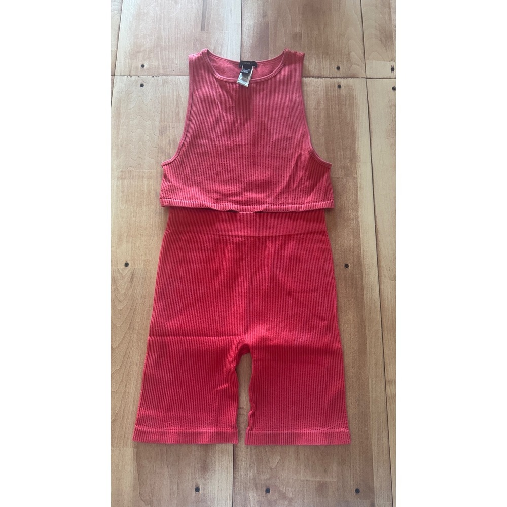 Forever‎ 21 Red Ribbed 2 Piece Activewear Set Crop Tank and Biker Shorts Large